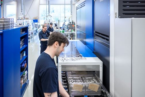 Cleaning of high precision machined parts