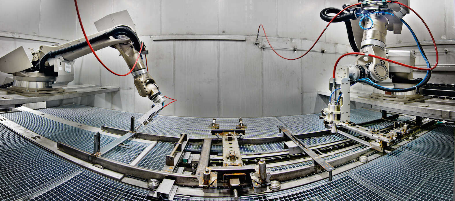 Ecoclean technologies and solutions for surface processing